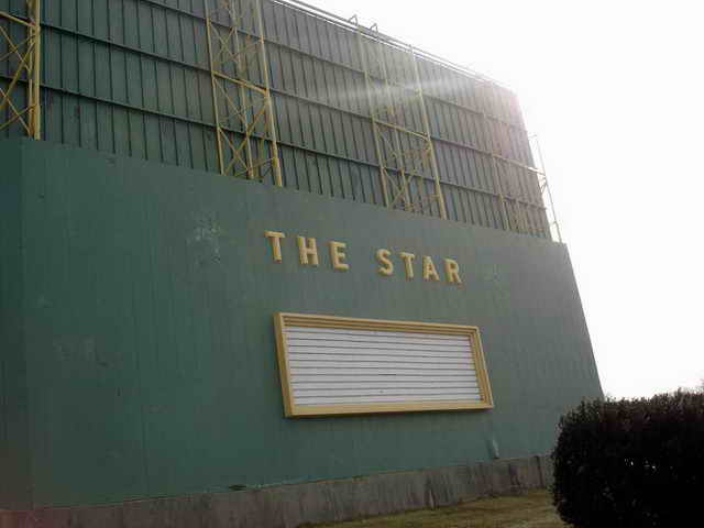 Star Auto Theatre - 2000S Photos (newer photo)